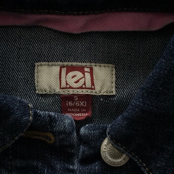 Lei jean jacket - Picture 2 of 3